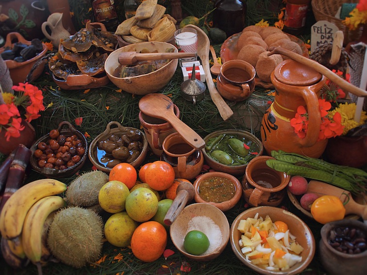 day of the dead altar san cristobal mexico