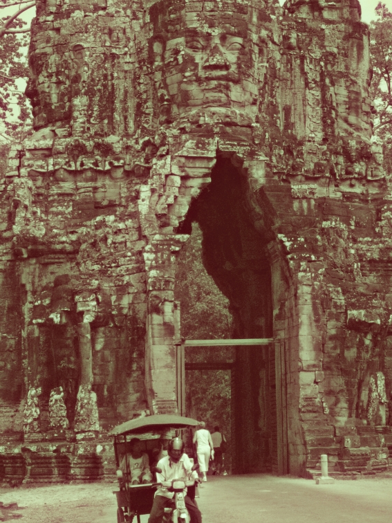 angkor thom cambodia