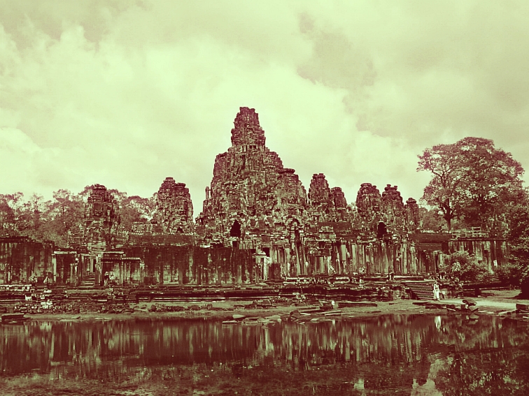 bayon angkor wat cambodia