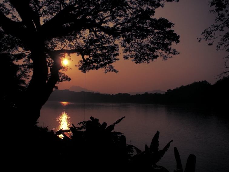 luang prabang sunset