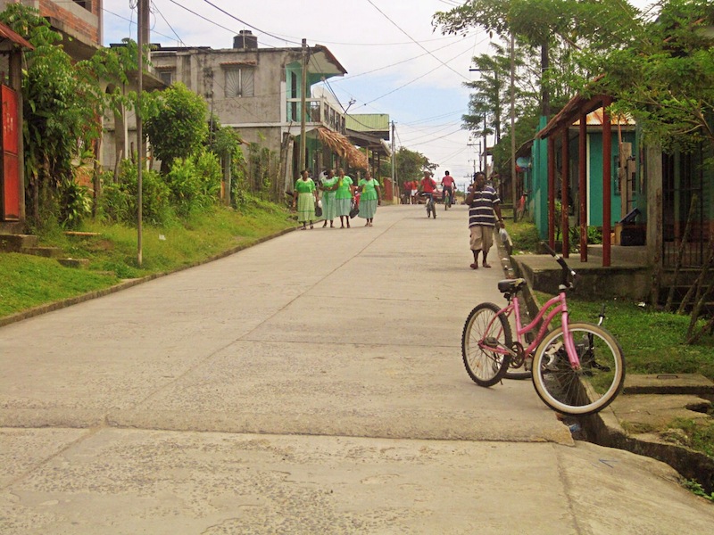 Green ladies Livingston Guatemala